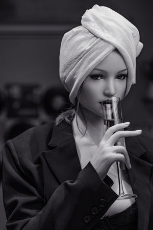 Jennifer Sex doll (Zelex 175cm e-cup GE49MJ silicone)