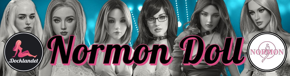 Sexdockor från märket Normon Doll. På bilden syns flera av Normon Doll's dockor, Docklandet's logotyp samt Normon Doll's logotyp. Normon Doll tillverkar realistiska dockor av materialen TPE och silikon.