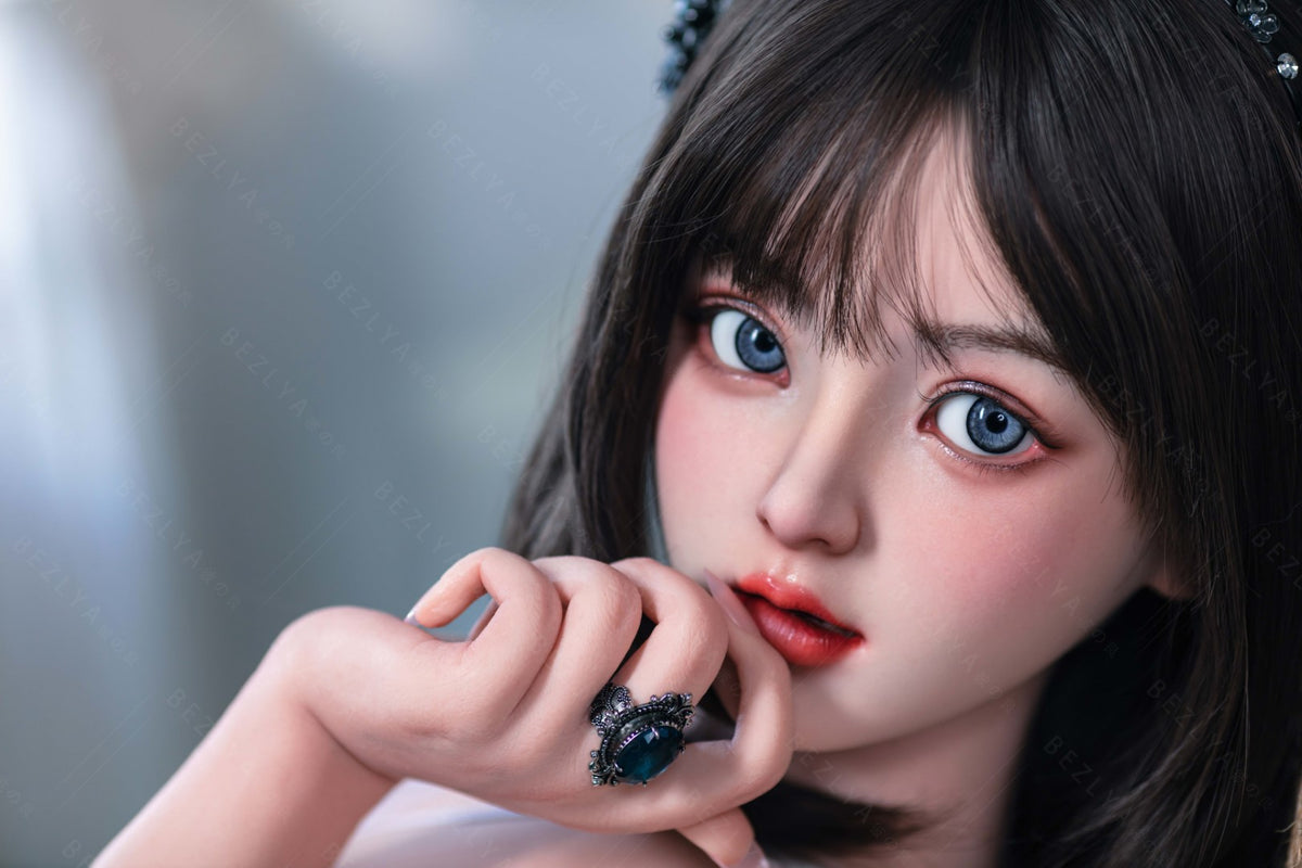 Papusa sexuala Convallaria (Bezlya Doll 155 cm B cupa 2.1 Silicon)