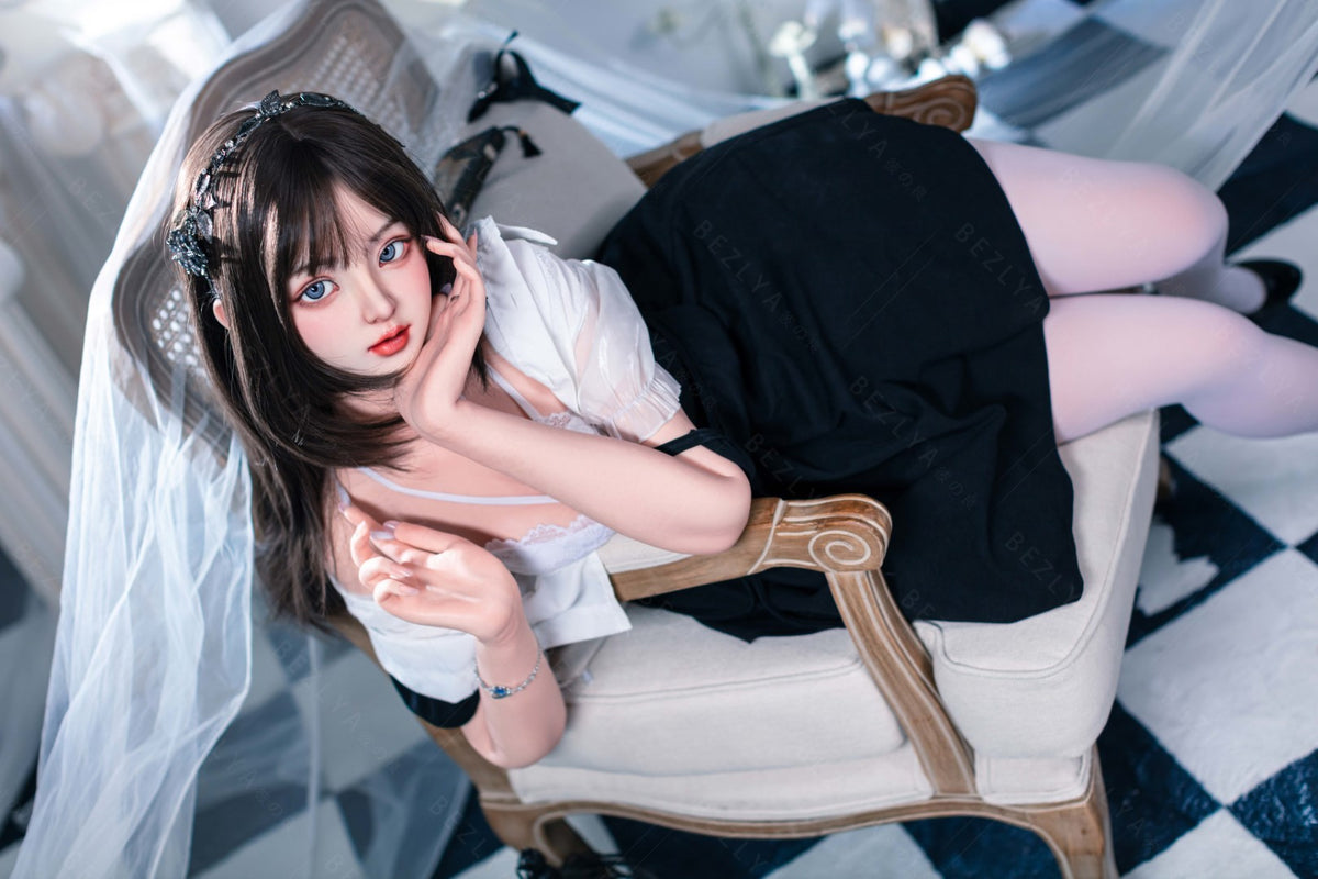 Papusa sexuala Convallaria (Bezlya Doll 155 cm B cupa 2.1 Silicon)