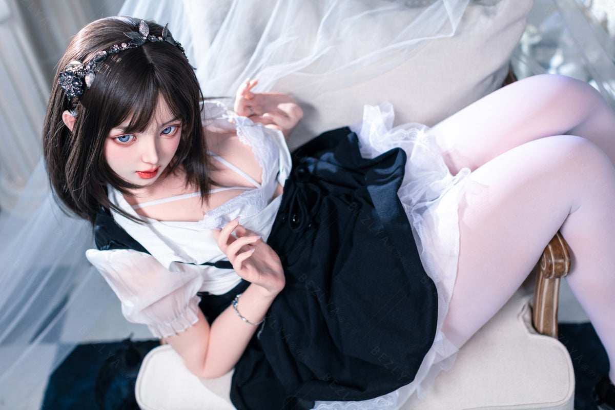 Papusa sexuala Convallaria (Bezlya Doll 155 cm B cupa 2.1 Silicon)