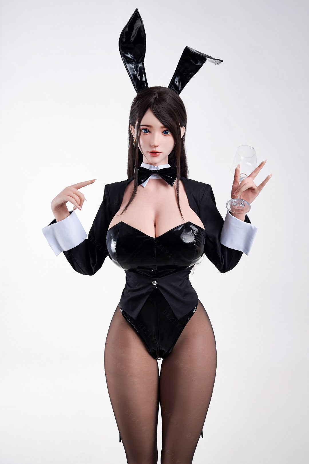 Păpușa sexuală Yulania (Bezlya Doll 161cm G-Cup 2.1 silicon)
