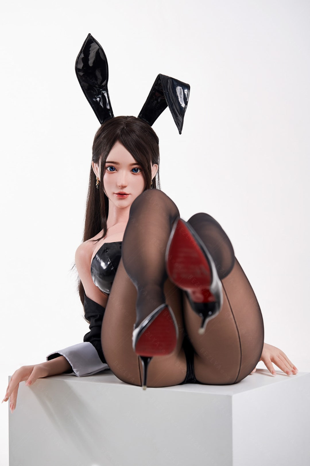 Păpușa sexuală Yulania (Bezlya Doll 161cm G-Cup 2.1 silicon)