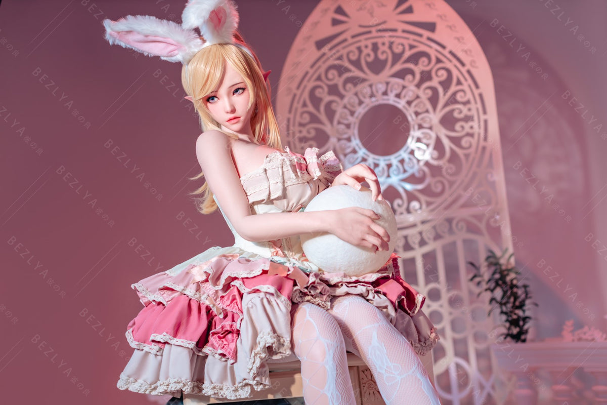 Секс лялька Калла (Bezlya Doll 155 см E-чашка 2.2CF Силікон)