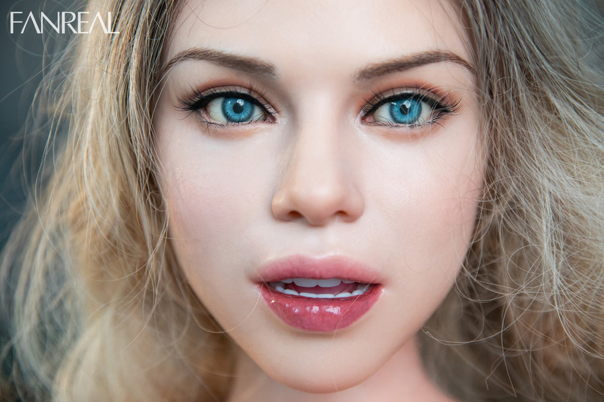 Torse de Carlee poupée sexuelle (FanReal Doll 109 cm F-cup Silicone)