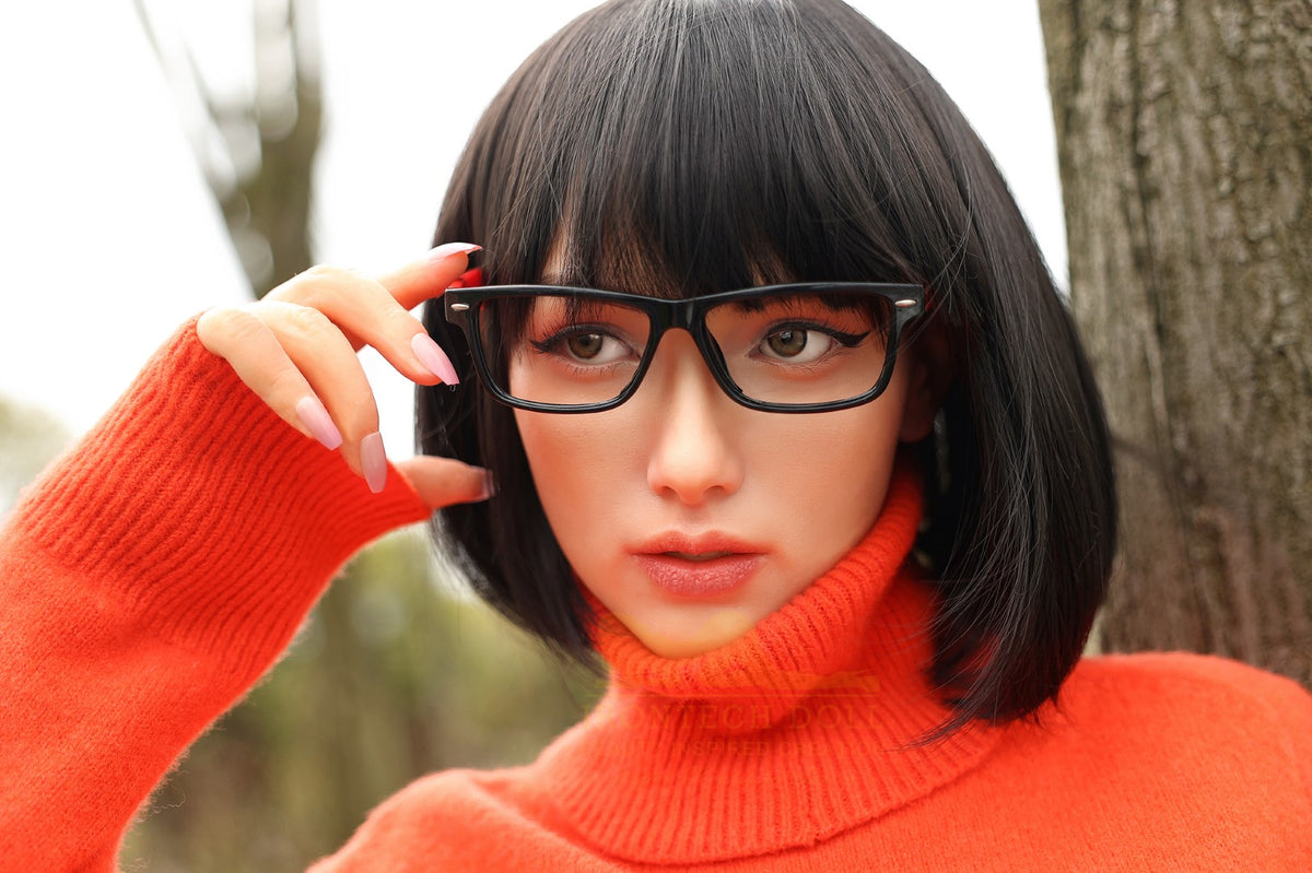Velma Sexdocka (Irontech Doll 167cm E-kupa S44 Silikon)