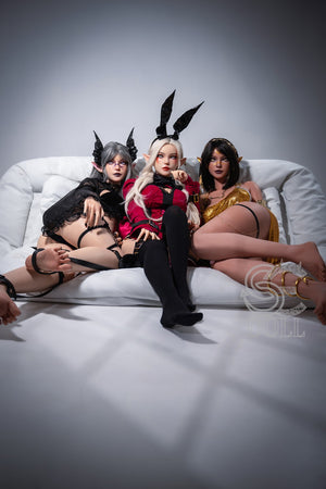 Aryana. Una bambola di sesso (SEDoll 155 cm E-CUP #22So Silicone Pro)