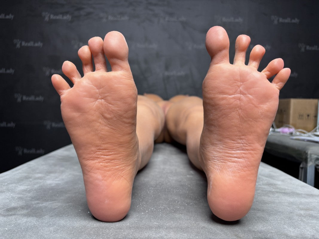 Hailey Sex doll (Real Lady 159cm F-cup R12 silicone) EXPRESS