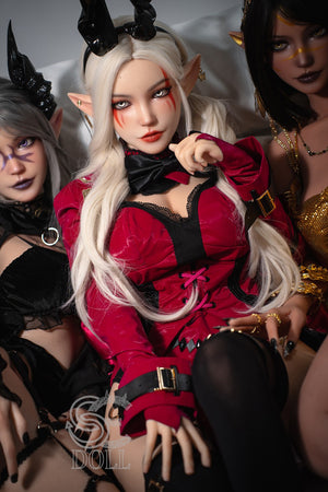 Aryana. Una bambola di sesso (SEDoll 155 cm E-CUP #22So Silicone Pro)