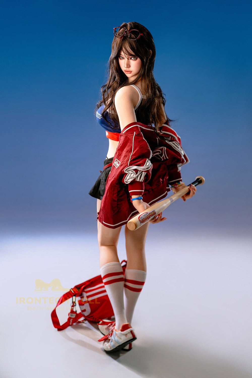 Evie Sexdocka (Irontech Doll 161cm F-Kupa T4 Silikon)