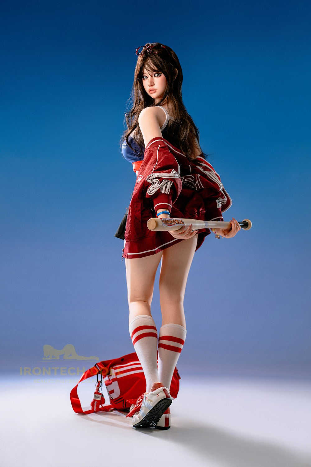 Evie Sexdocka (Irontech Doll 161cm F-Kupa T4 Silikon)