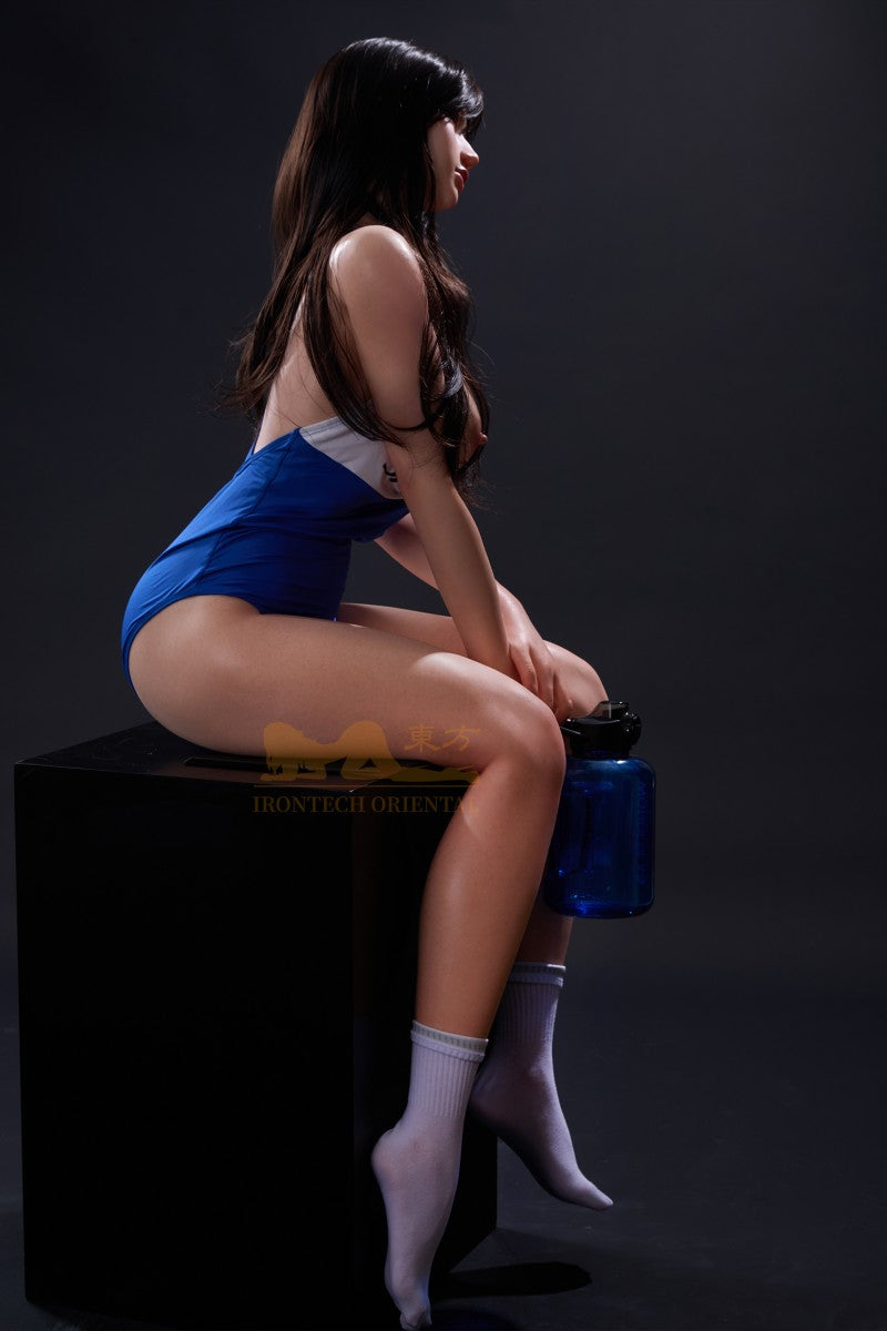 Evie Sexdocka (Irontech Doll 161cm F-Kupa T4 Silikon)