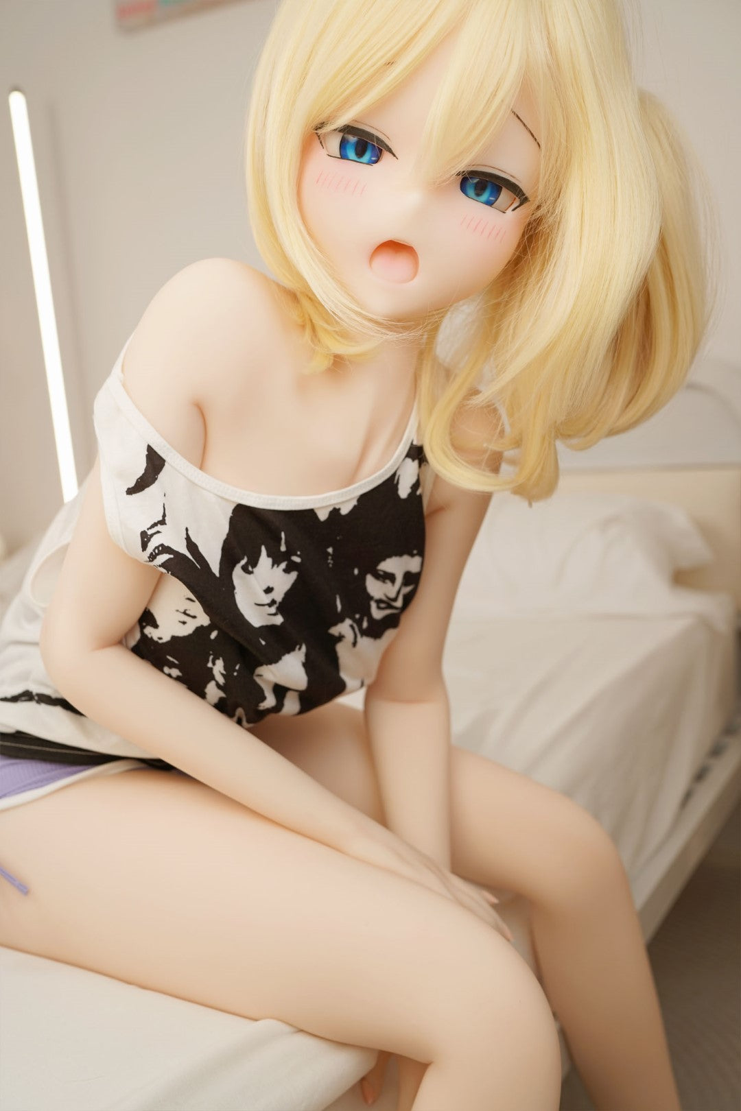 Aiko Sex doll (Irokebijin 148cm F-cup S-TPE)
