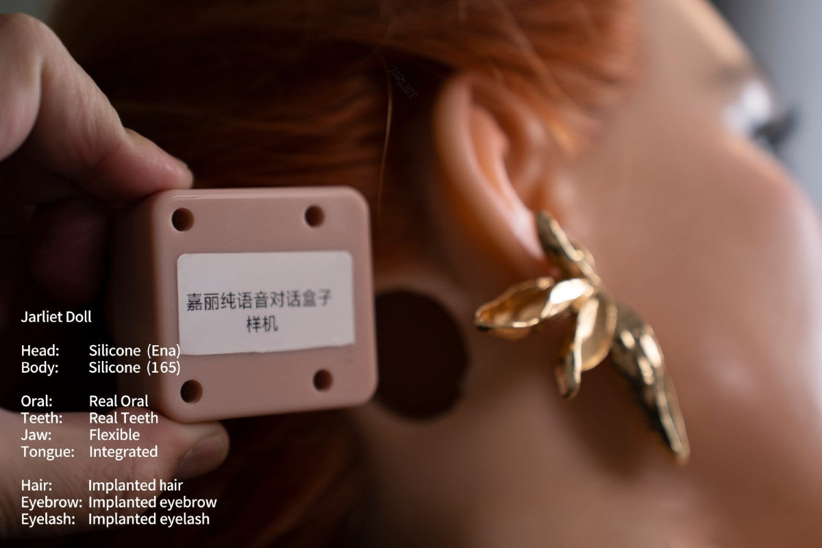 Ena szex baba (Jarliet 165 cm-es C-Cup szilikon)