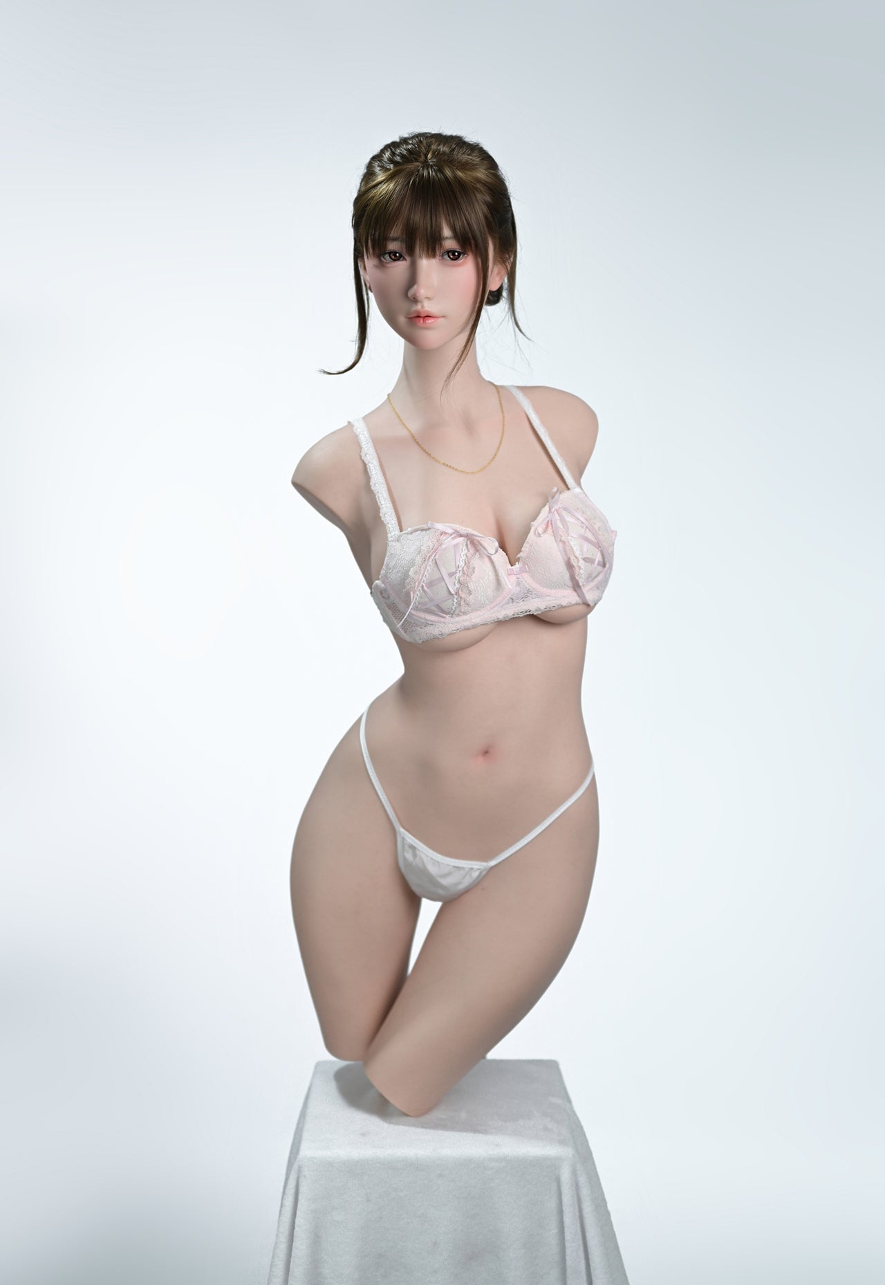 Zhang Yingxi torso seksnukk (FUDoll 95 cm G-Cup silikoon)