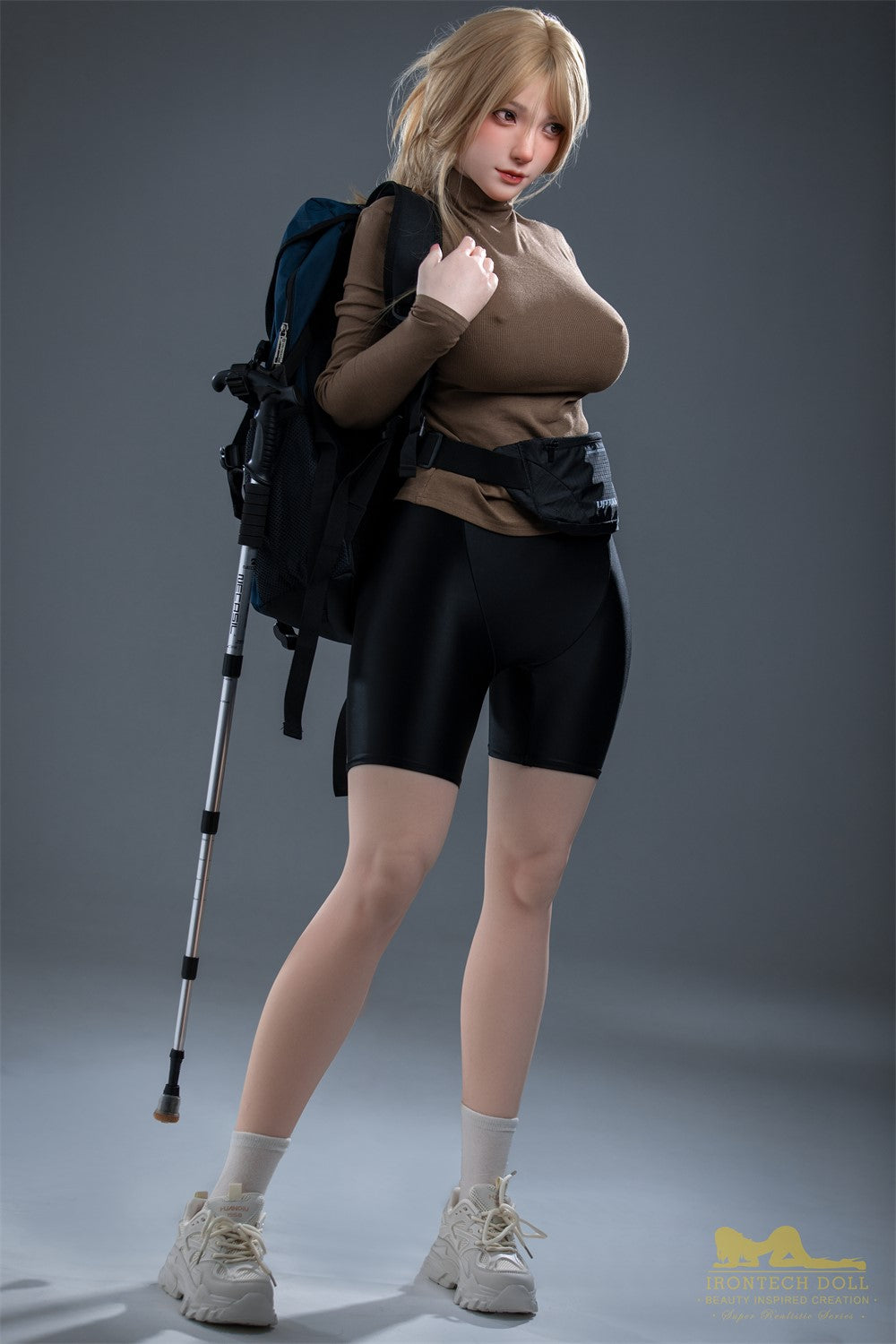 Kitty Sexdocka (Irontech Doll 165cm F-Kupa S32 Silikon)