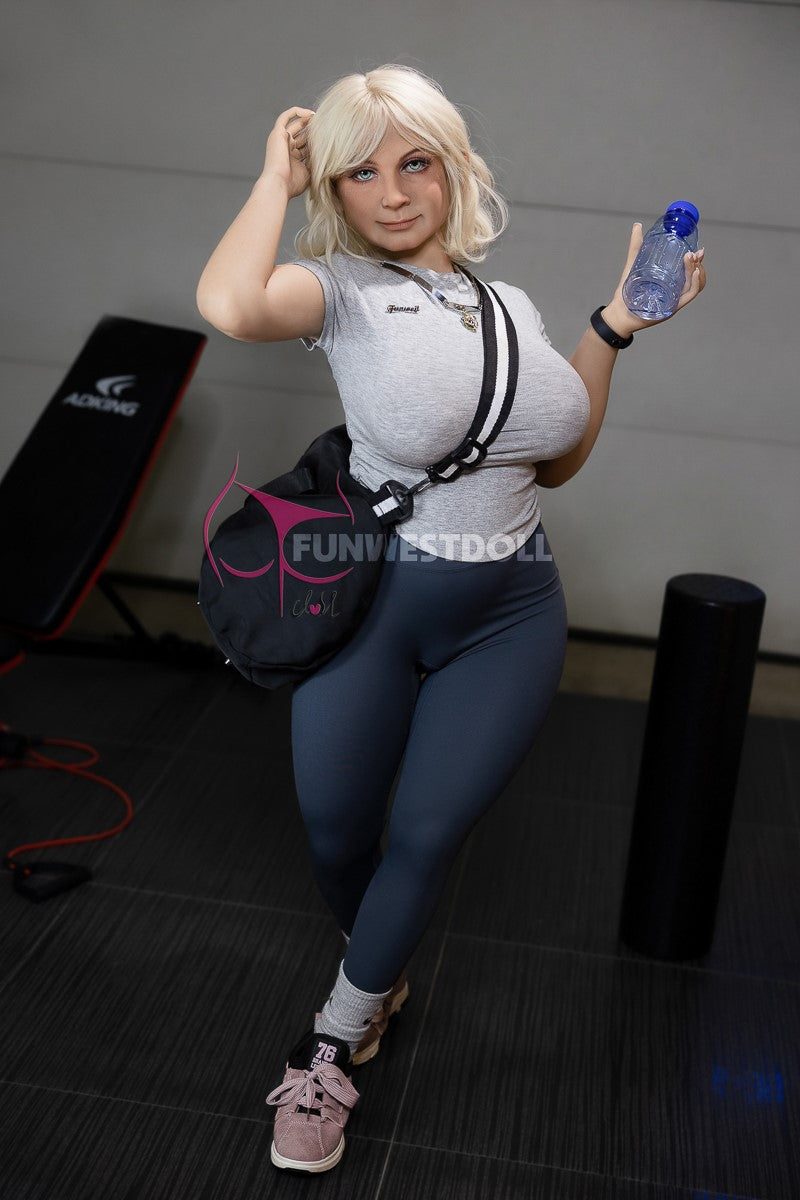 Layla Sex doll (FunWest Doll 140cm G-cup #012 TPE)