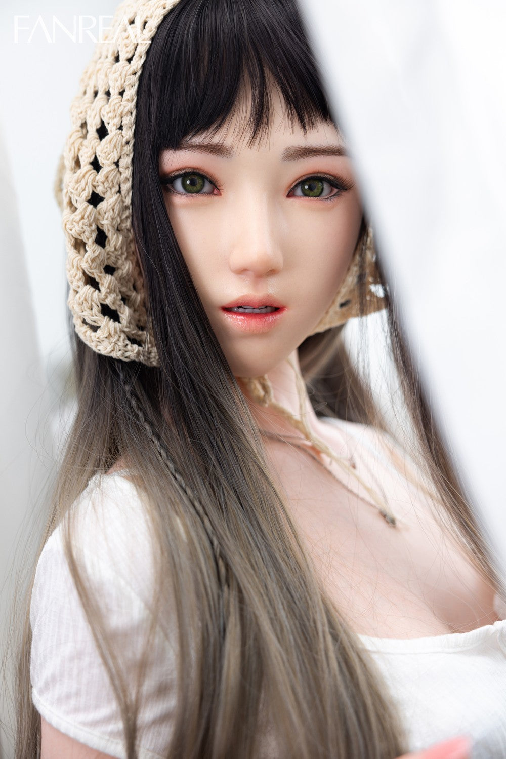 Jia poupée sexuelle (FanReal Doll 158cm bonnet B Silicone)