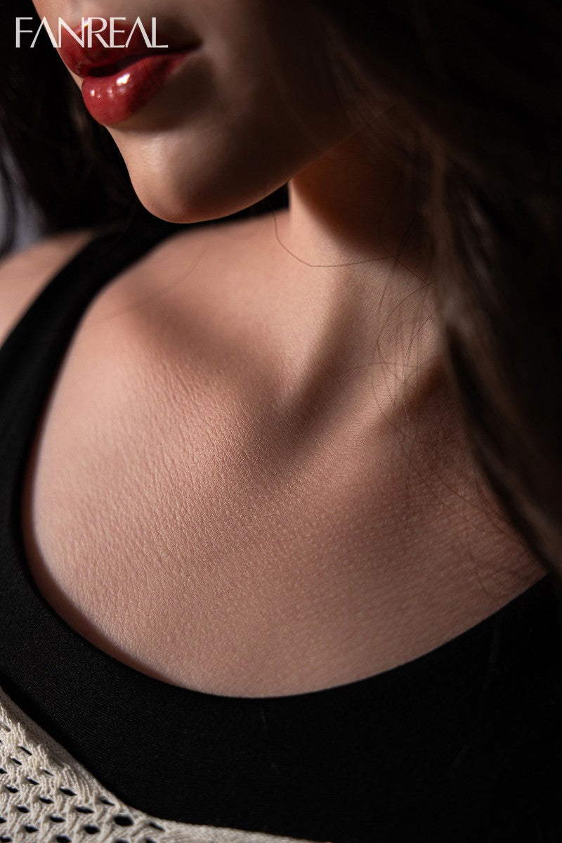 Boneca Sexual Gina (FanReal Doll Copo G de 170cm RST silicone)