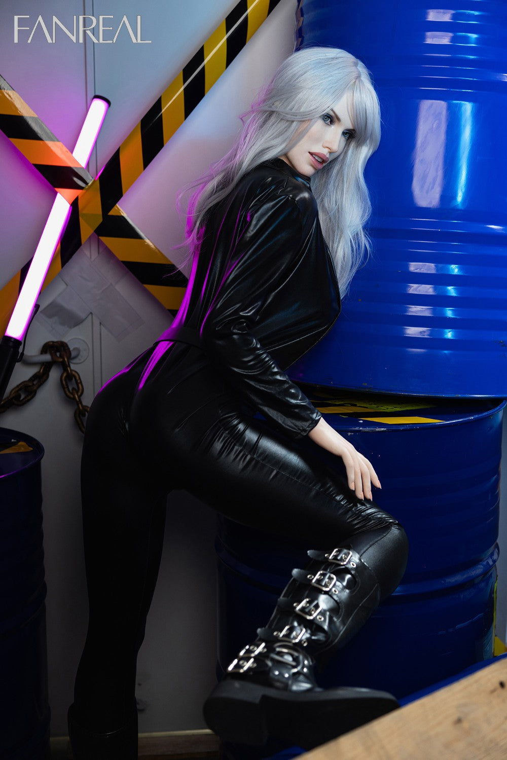 Kelly Sex doll (FanReal Doll 168cm F-cup silicone)