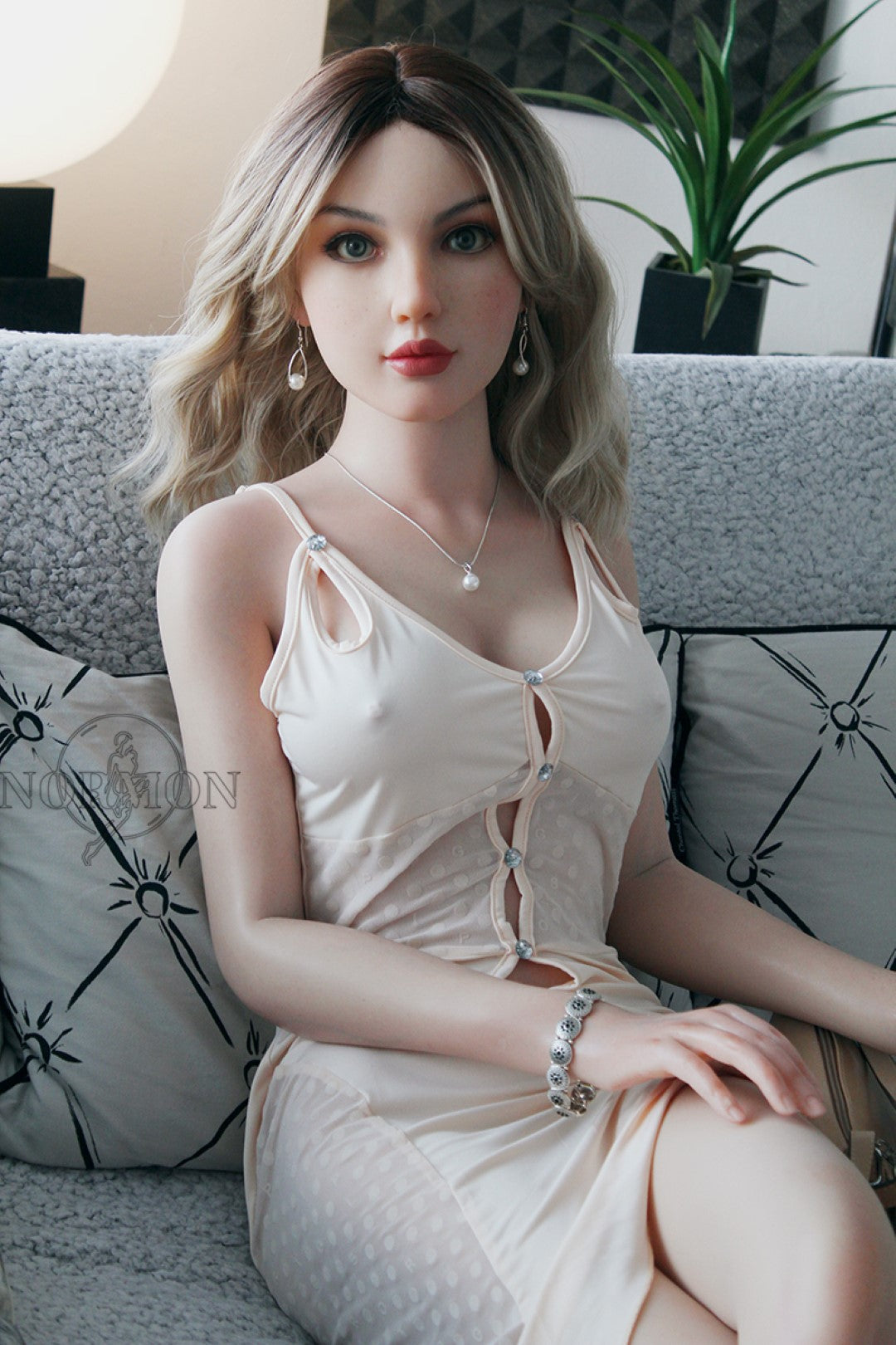 Тамми Сек Долл (Normon Doll 165 цм Ц-Цуп НМ003 ТПЕ + силикон)