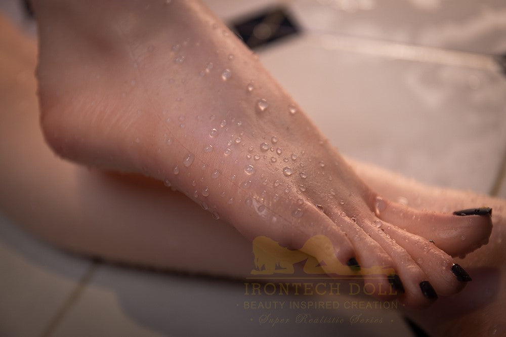 Секс кукла Мария (Irontech Doll 162cm B-Cup S37 силикон)