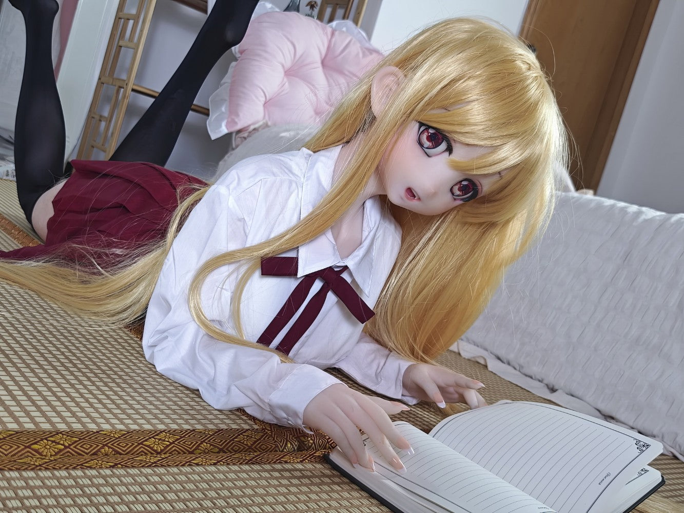 Дома Умару секс кукла (Elsa Babe 148см RAD012 Силикон)