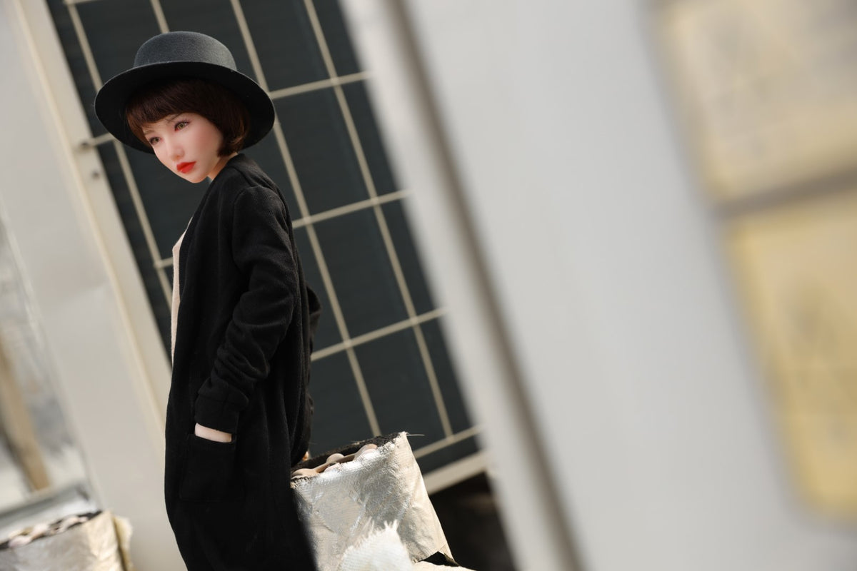 Boneca sexual Reka (Climax Doll Mini copo B 60cm Silicone)