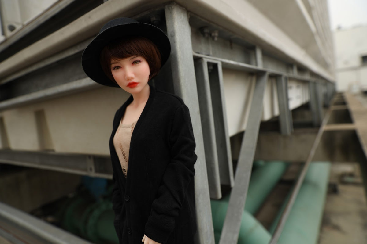 Boneca sexual Reka (Climax Doll Mini copo B 60cm Silicone)