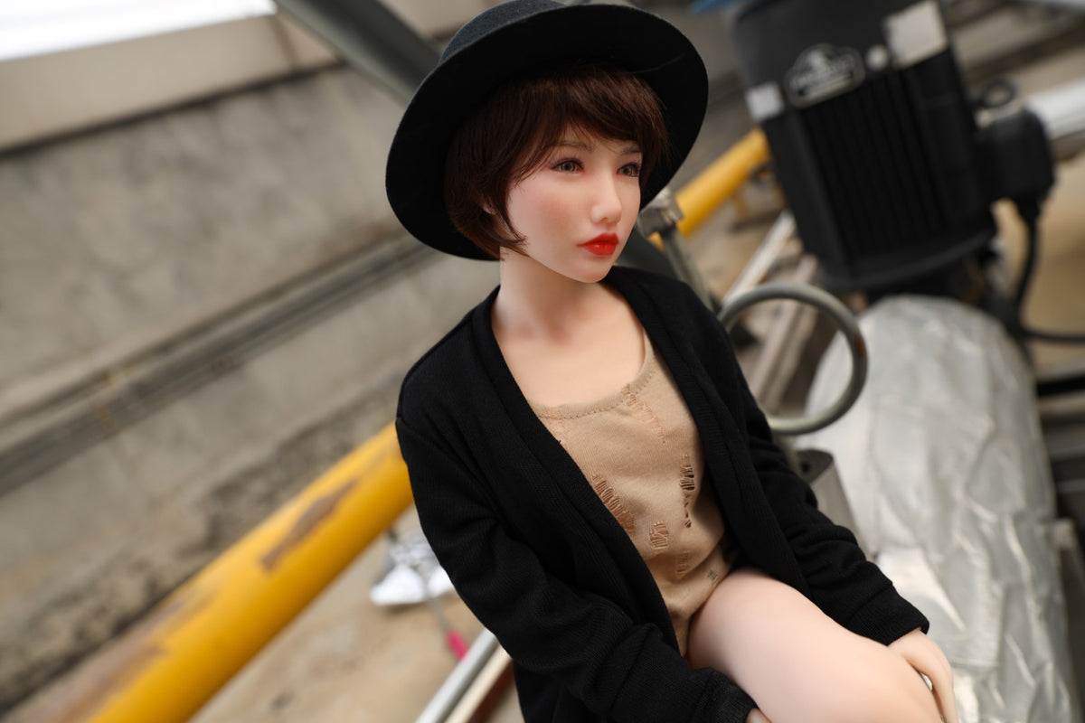 Boneca sexual Reka (Climax Doll Mini copo B 60cm Silicone)