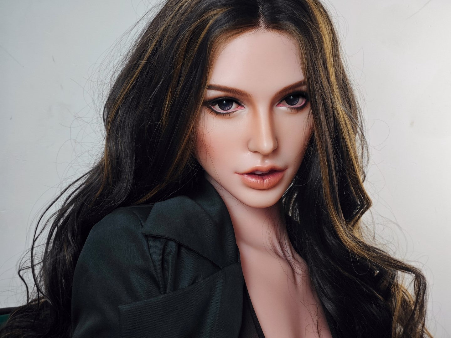 Секс-лялька Міла Белл (Elsa Babe 160см RHC001 Силікон)