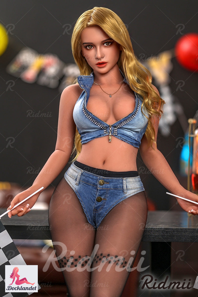 Tessa Sexdocka (Ridmii Doll 152cm E-kupa TPE +Silikon)