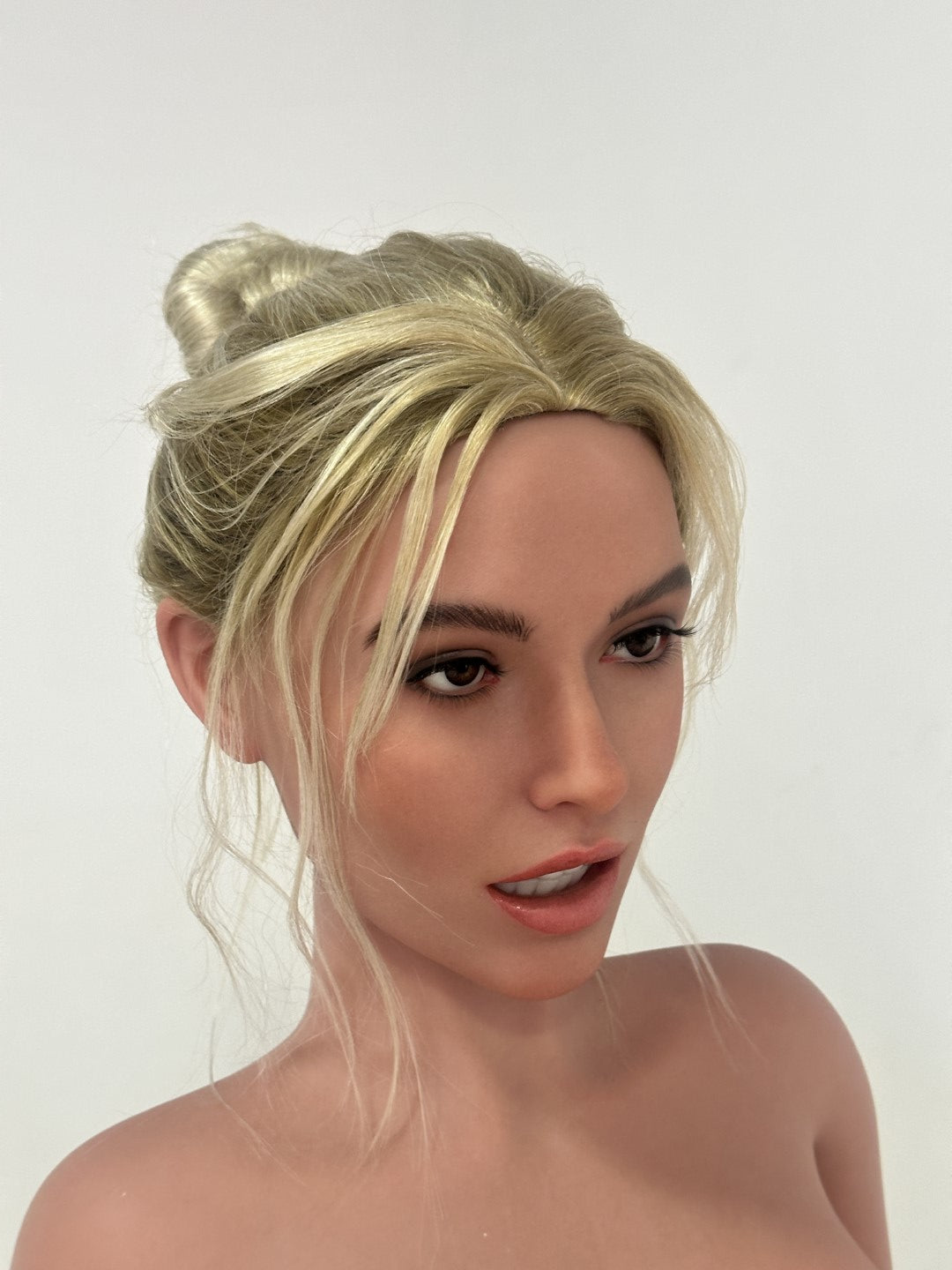 Kukulla seksi Emma (Zelex 163cm E-Cup ZXE217-3 SLE silikoni)