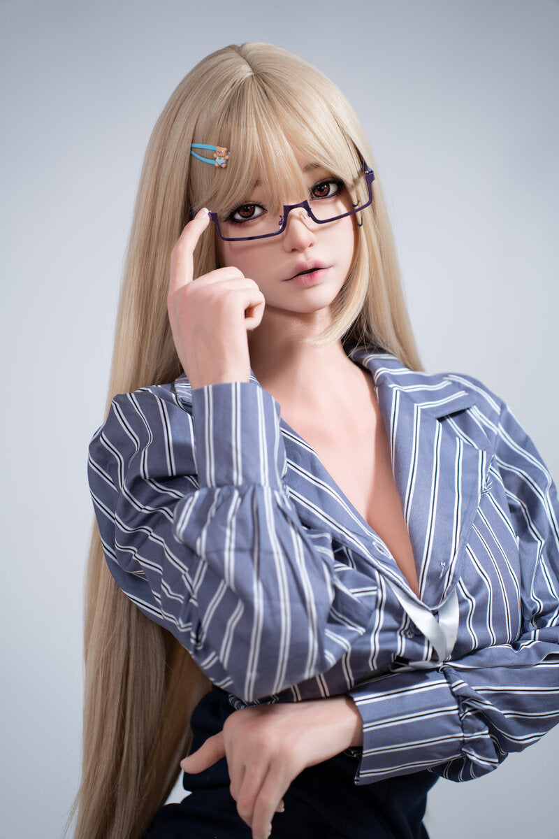 Liuwushuangi seksnukk (FUDoll 157 cm H-Cup silikoon)