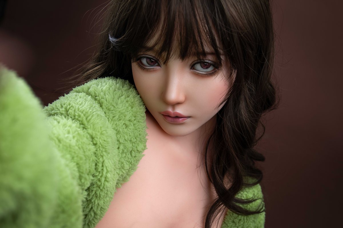 Boneca sexual Meilin (FUDoll 150cm B-Cup #J019 TPE)