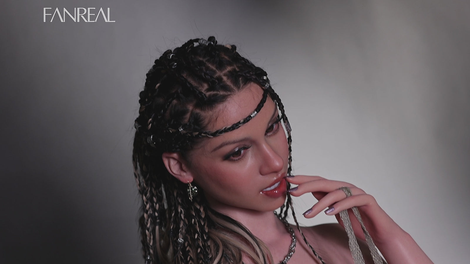 Vanessa Sex doll (FanReal Doll 168cm F-cup silicone)