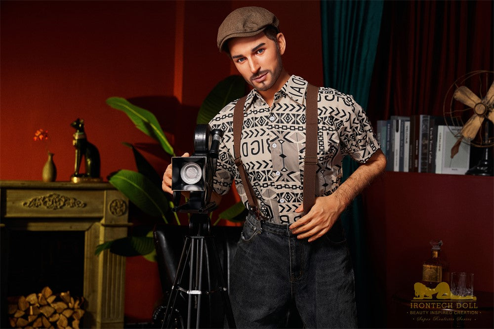 Păpușă de sex masculin Antonio (Irontech Doll 170 cm M3 silicon)