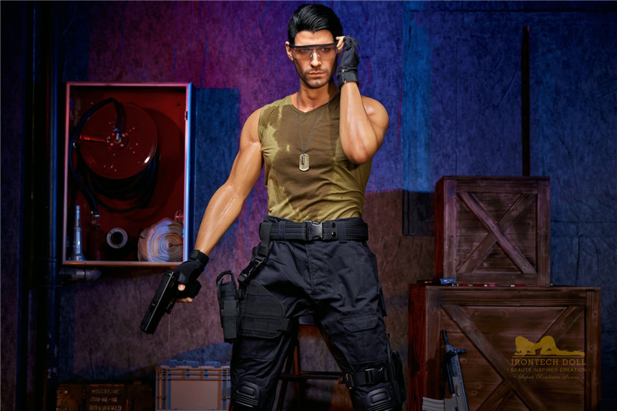 Мъжката секс кукла на Томас (Irontech Doll 176см M5 силикон)