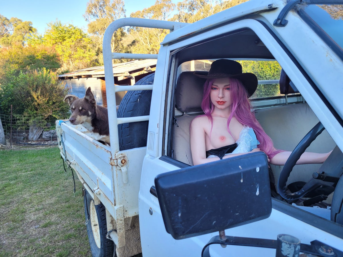 Куеен Сек Долл (Starpery 171 цм А-шоља ТПЕ + силикон)