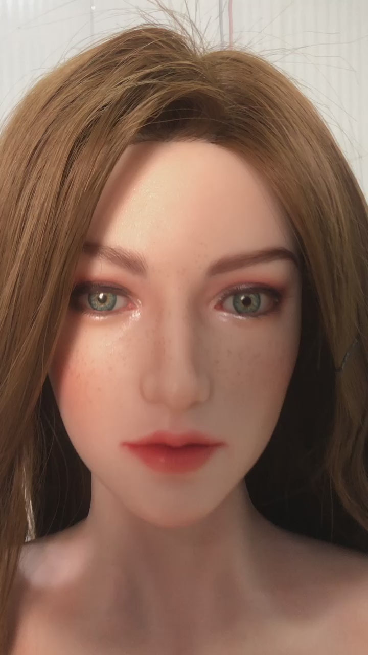 Сарах Сек Долл (Starpery 169 цм Ц-чаша ТПЕ + силикон)