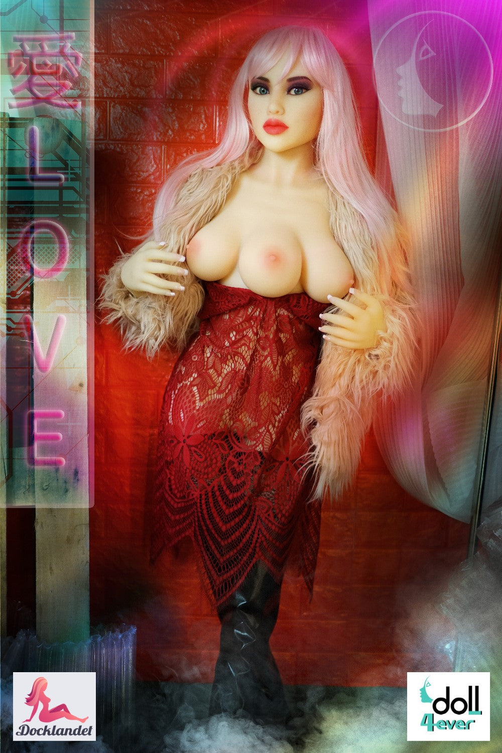 Sexdocka med 3 bröst från Doll Forever. Venus har rosa hår och 3 st bröst. 